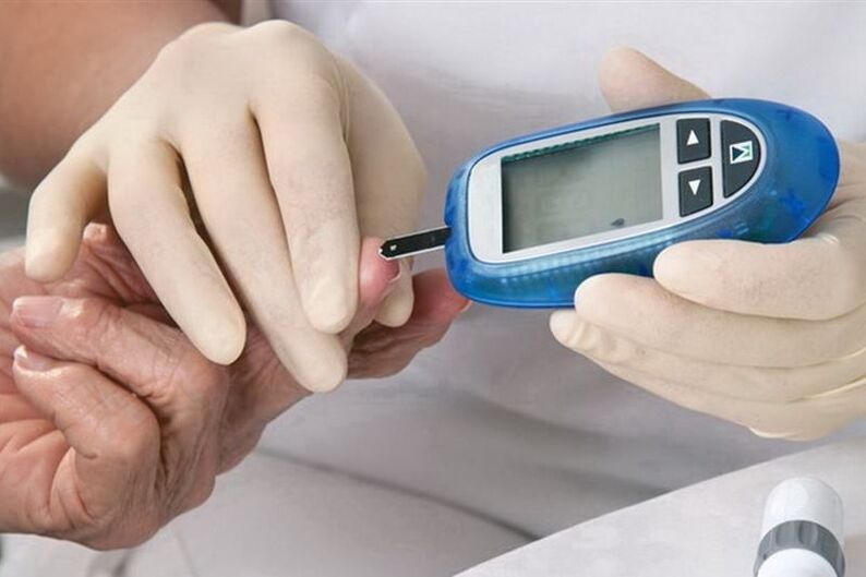 blood sampling to measure diabetes
